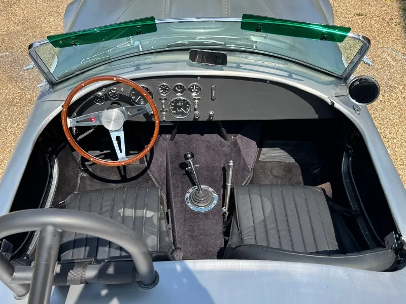 Ac cobra uywc5p4mrgqeoq2bzxdjl