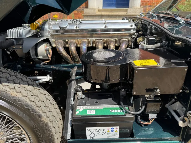 Jaguar e type 7qu6iml azzolsmyydnca