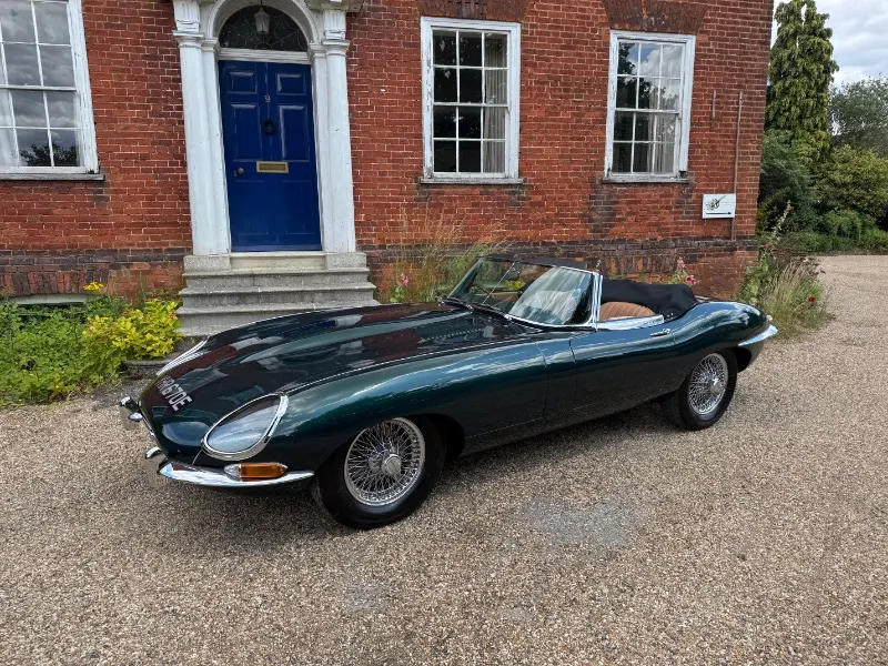 Jaguar e type c7wwzzjltrkyvsfad5f4d