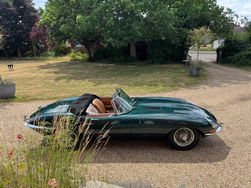 Jaguar e type cg1ozjugwjtiytv omtdy
