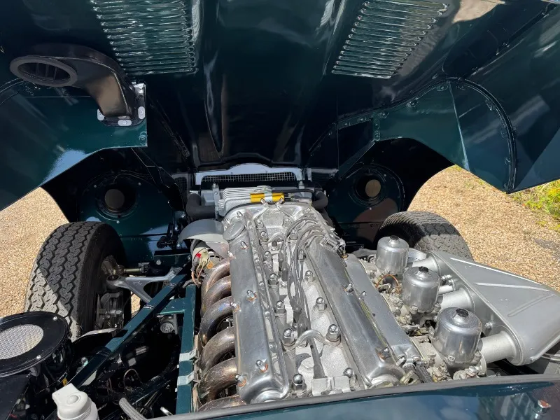 Jaguar e type rskvvbo9pzpkxueollxec