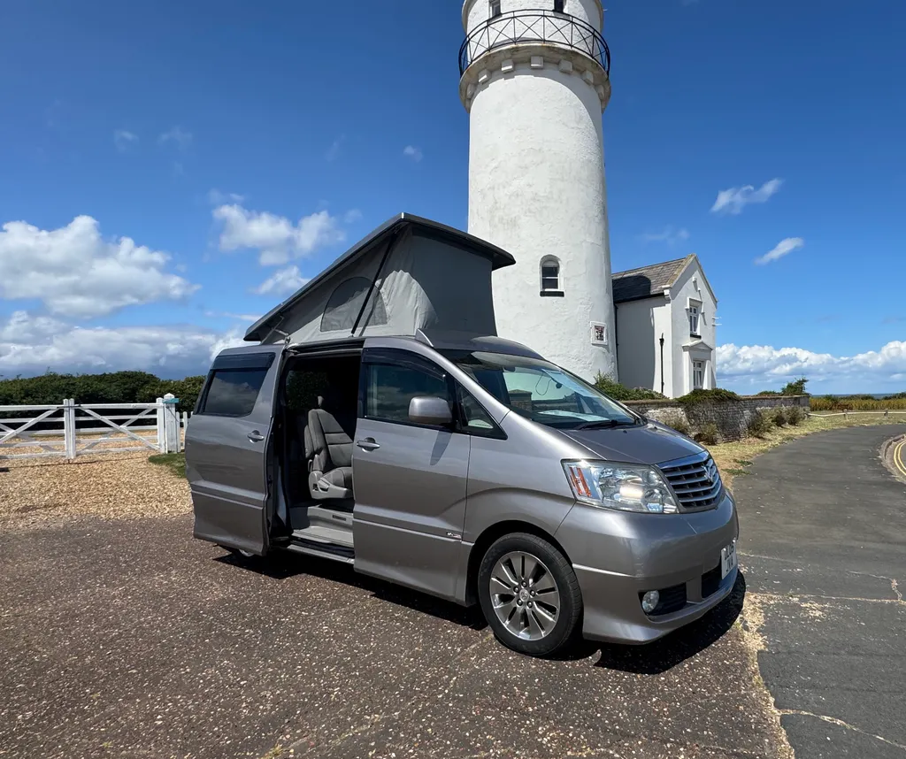Toyota  alphard r px4m lpyak3rgtc9aly