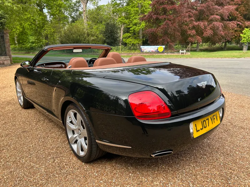 Bentley continental gtc iguccpi0hl4feyrhl5aks