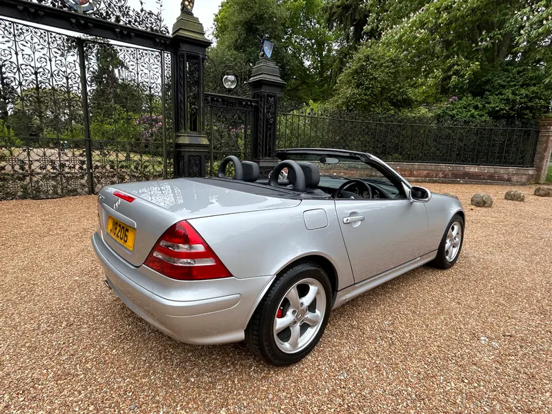 Mercedes benz slk 320 5y x0g2yfntwk8c8 52nv
