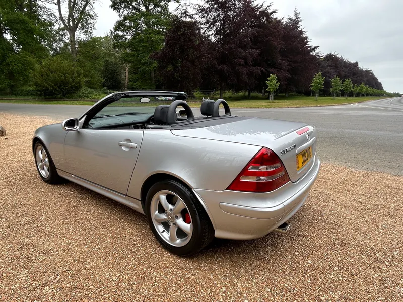 Mercedes benz slk 320 b4kc4klsf mvrtcodvroy