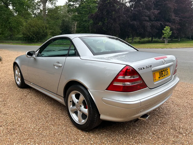 Mercedes benz slk 320 ji7uvx0yl cxeumdiqygv