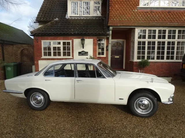 Jaguar 2.8 xj6 xuwdylcnecrdp03a3vo5d