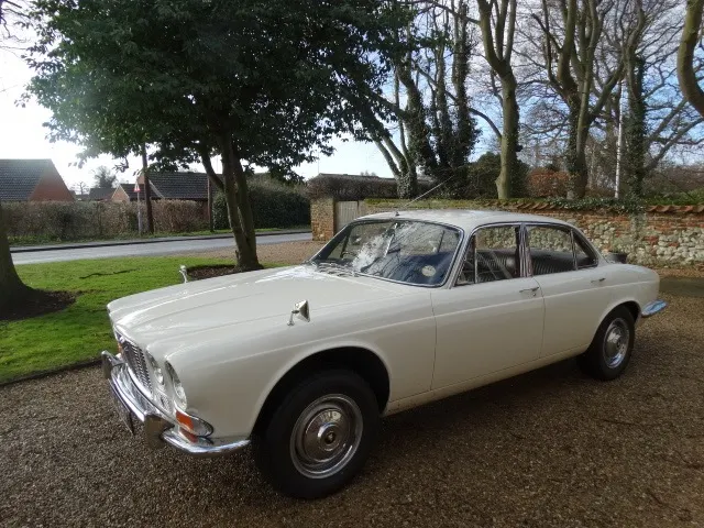 Jaguar 2.8 xj6 habkbgm9 yj ed89nwapp