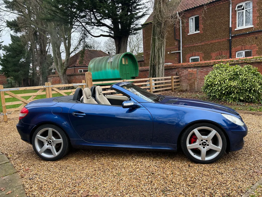 Mercedes benz slk iwidp0xzooyemfhyrtw8m
