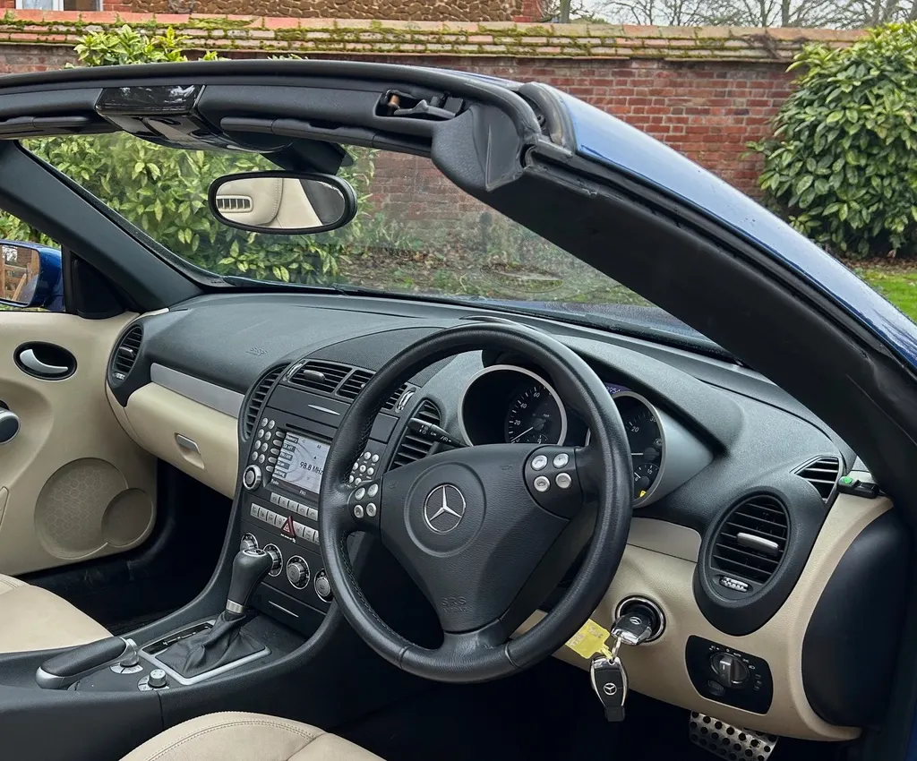Mercedes benz slk rontjcuozqt  hwlr6scu