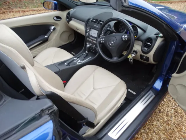 Mercedes benz slk xhqqfb2ftnmlemrgsgylz