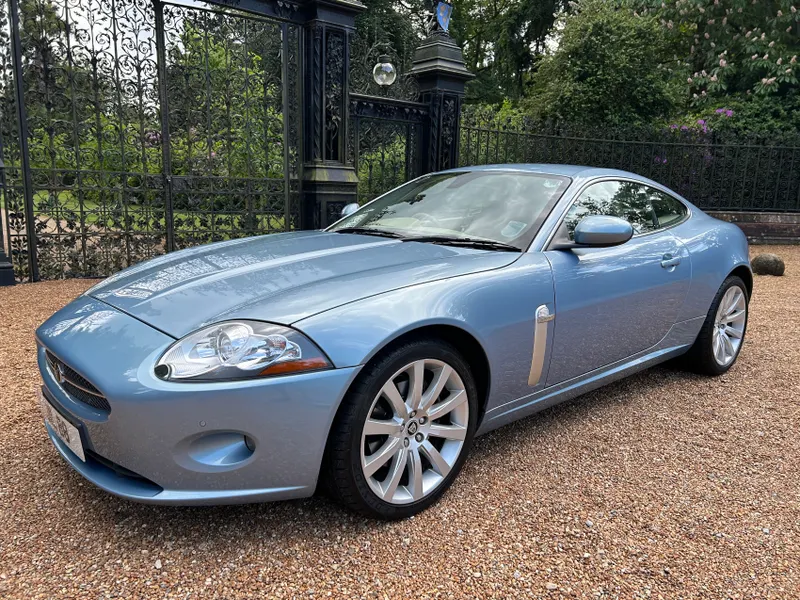 Jaguar xk gu6as7dx9hns8omga7l o