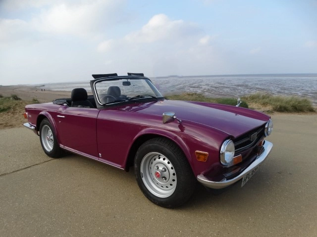 Triumph  tr6 cdu0hrrfgtafgfbm 4egy