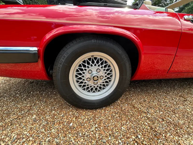 Jaguar xjs bl8cjjgqhmxefwjmvxqpu