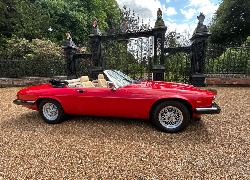 Jaguar xjs xf6ok8zakp01u2gu50foy