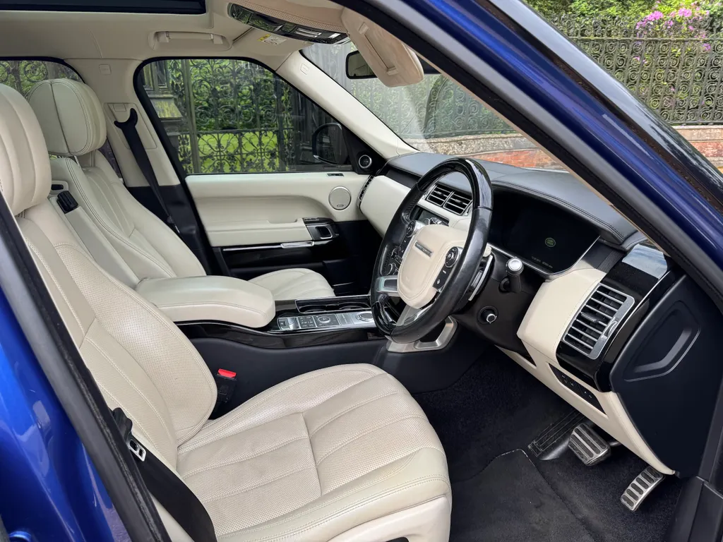 Land rover range rover e5raoumdsuttghbnwlv8b