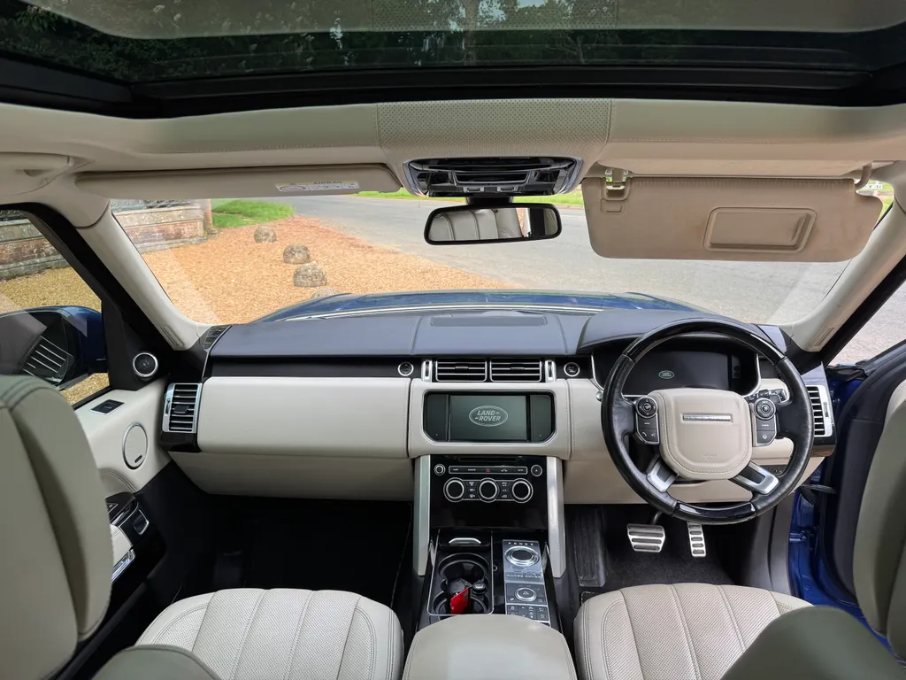 Land rover range rover zoo8axxo9wh6u8zxszqhm