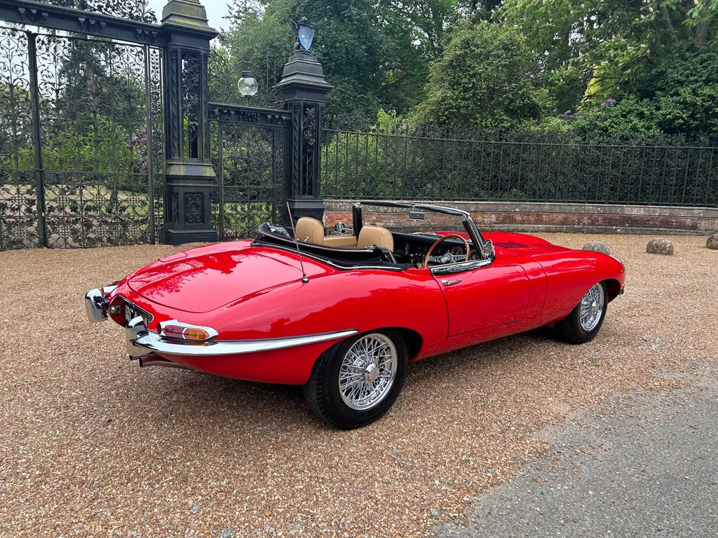 Jaguar e type p6zyl ny3eihucthrexb0