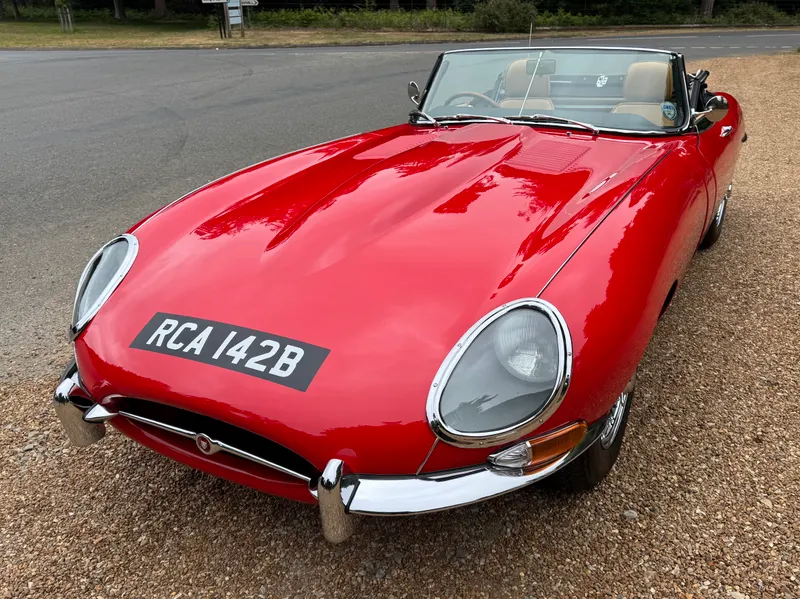 Jaguar e type nenqawxewfj6ljj3e6hpn