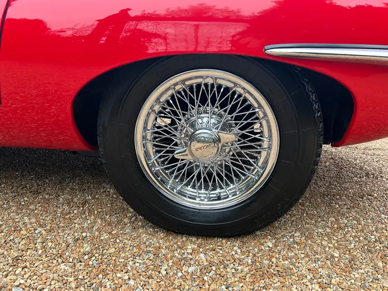 Jaguar e type x5tphxn2xvhxmecp3ufz8