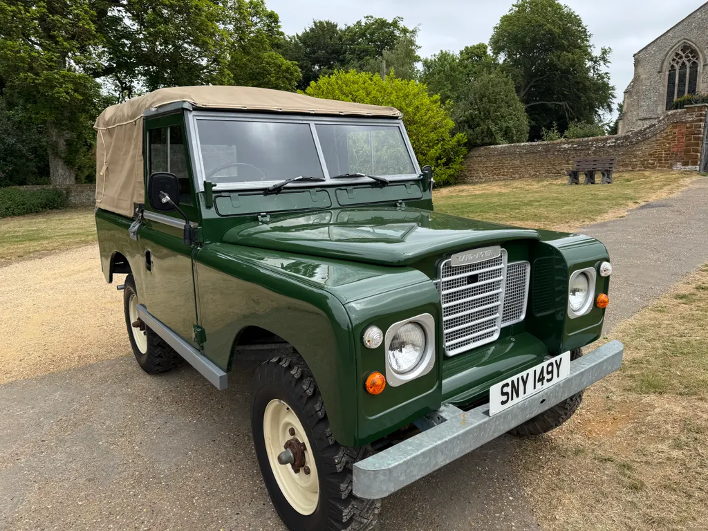 Land rover series iii qxdw8sqe6y3adh6zn3ecs