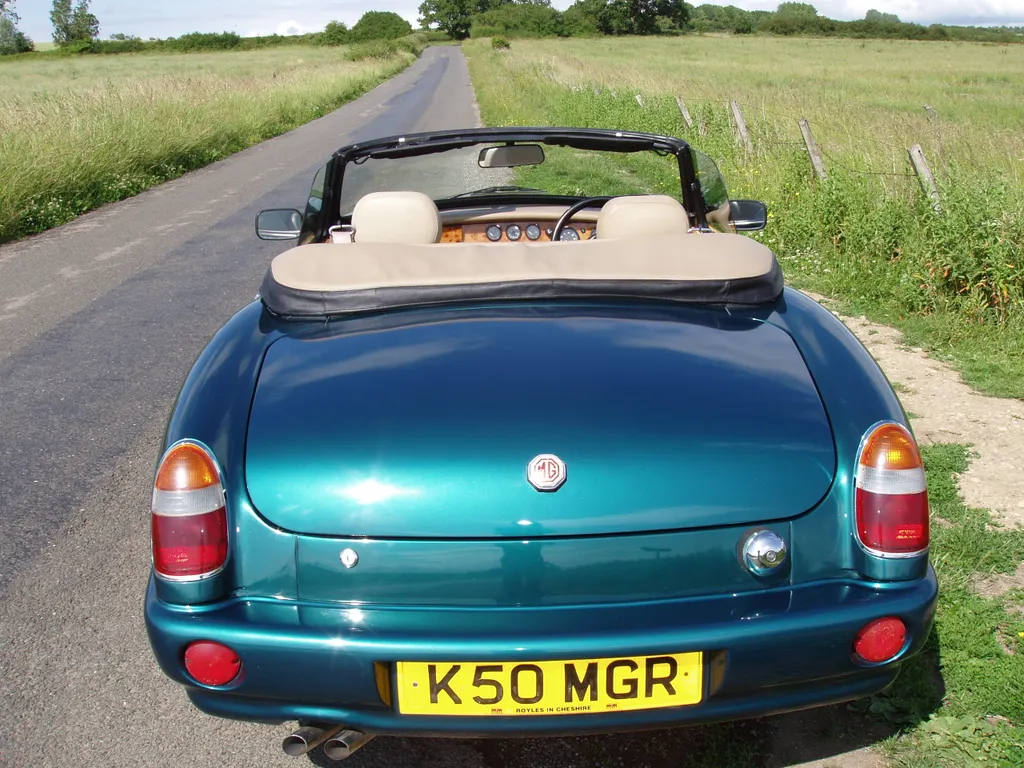 Mg roadster tmrdgaiezlz6a8n8xn67t