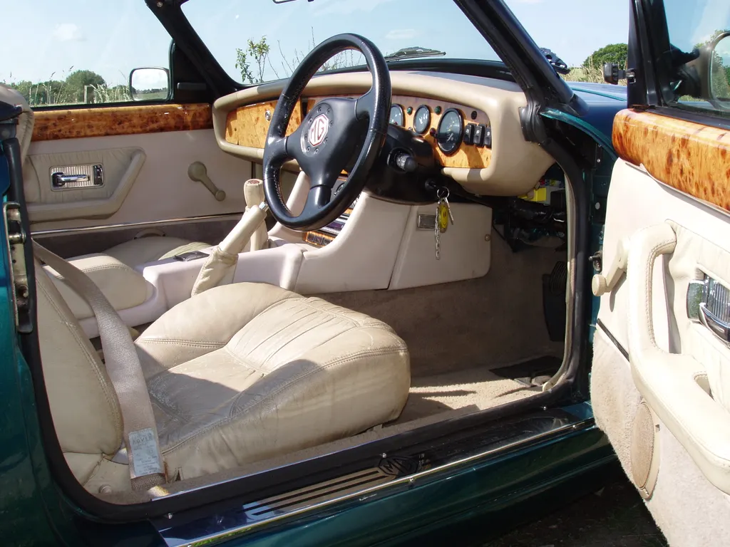 Mg roadster uxlwwzxfbrsyyndn nd3t