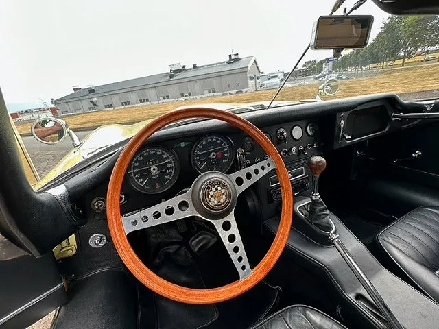 Jaguar e type 4.2 roadster ytmzh7atepzmkm41ym0ml