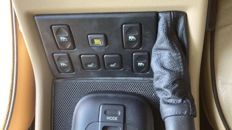 Land rover discovery v8 4.0i yrp87aowlo1ex3cigfaim