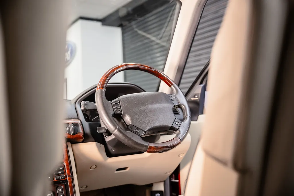Land rover range rover w0elmhi1txev1plc7zhxb