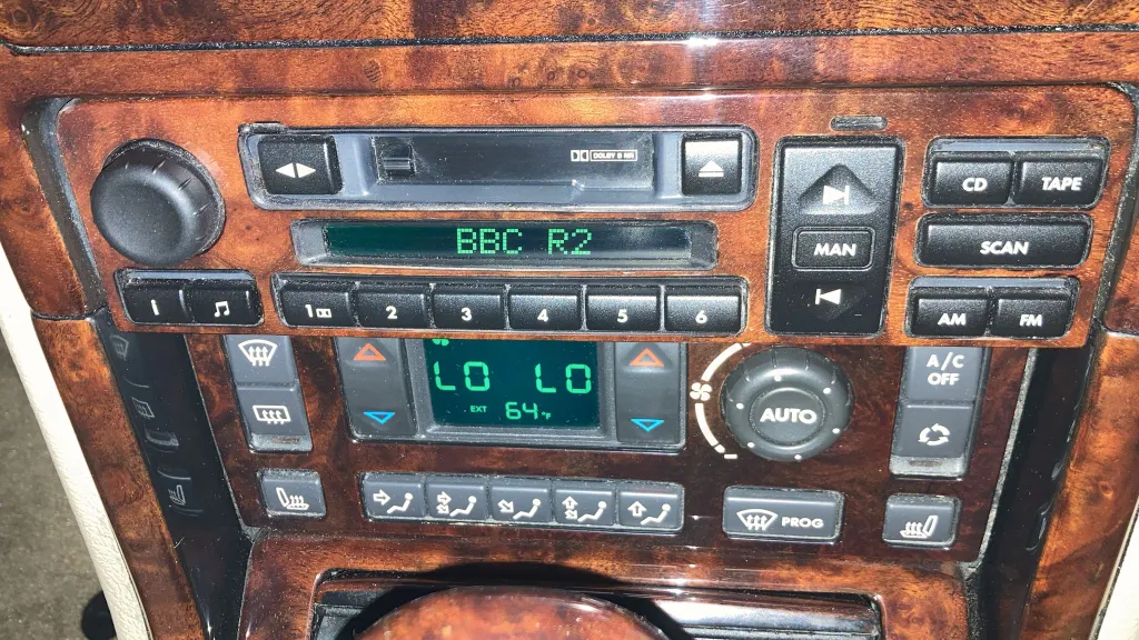 Land rover range rover jghxr7qkejbryuenxuz6x