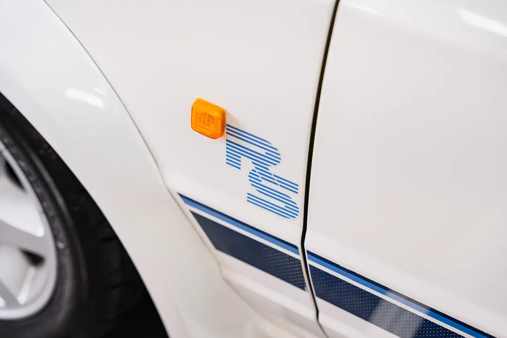 Ford escort series 1 rs turbo fa8vs3rvdd y 8ye7yis9
