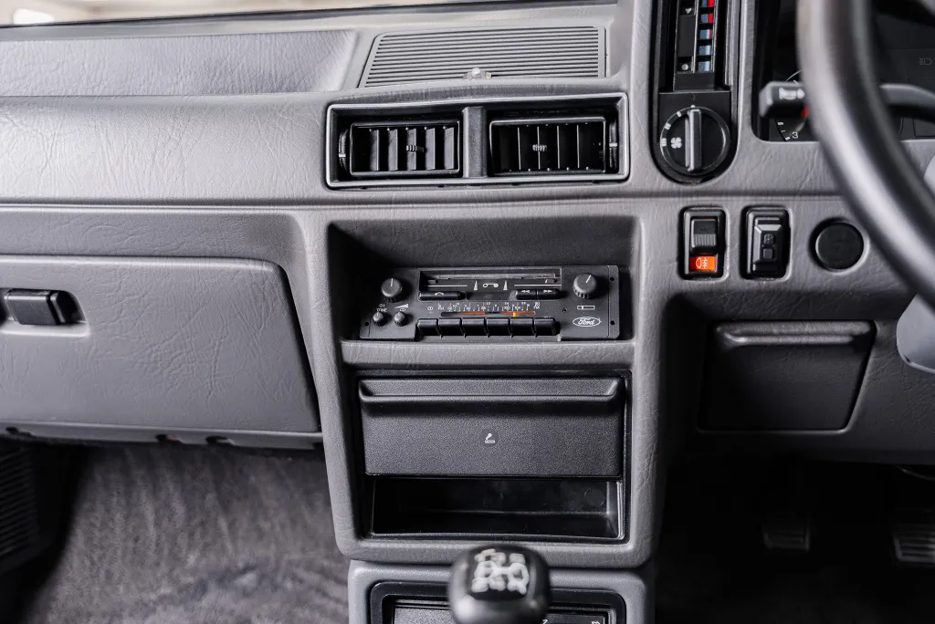 Ford escort series 1 rs turbo ntsggh8f3pbt 6nu5ligh