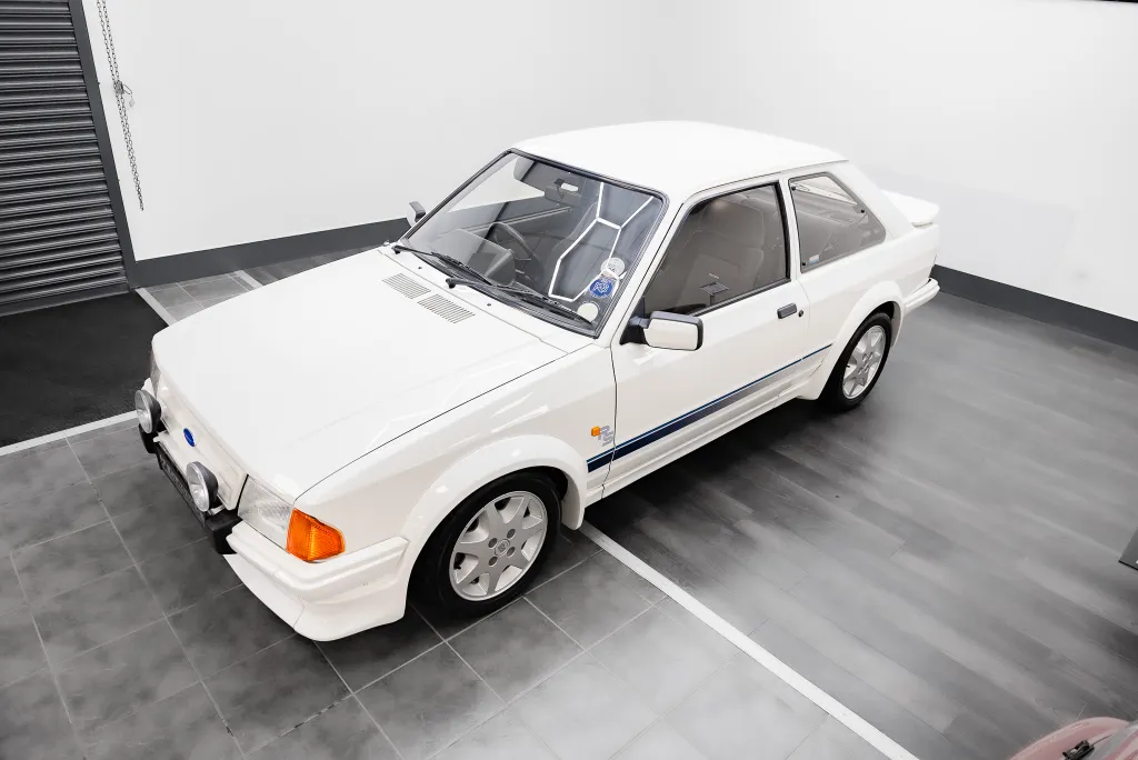Ford escort series 1 rs turbo x4gttn4usryqcrgoxcr3y