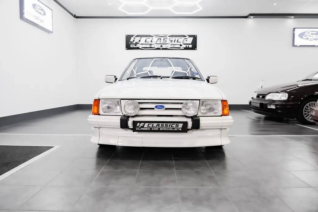 Ford escort series 1 rs turbo clykp0ayqwwehemekc b3