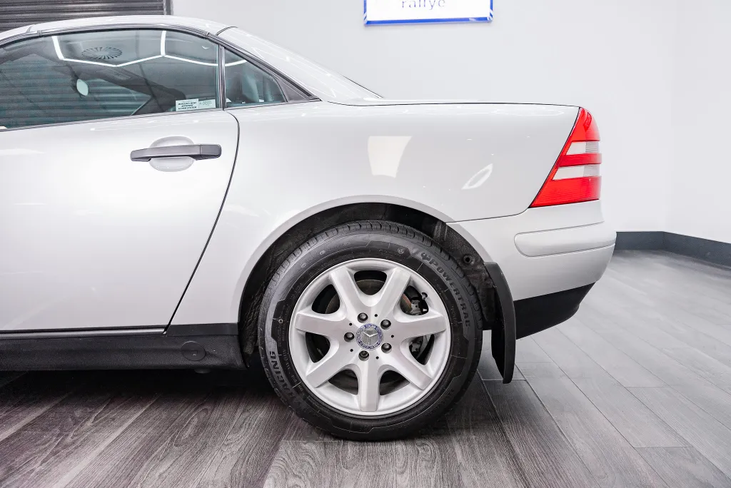 1999 mercedes benz 230 slk kompressor se1zo30fskeyarjsl  sh