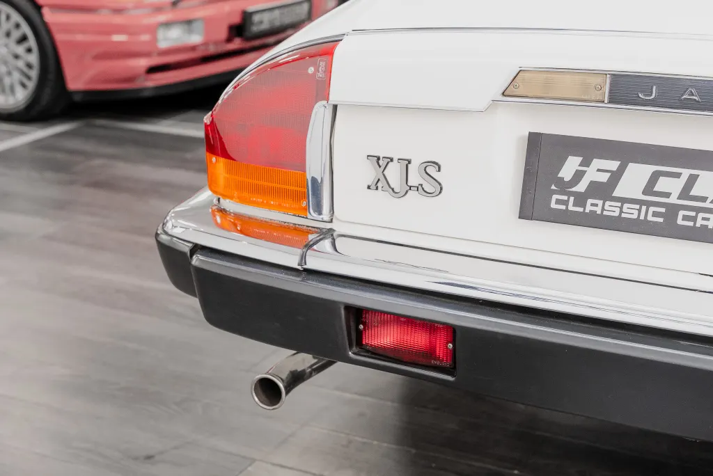 1986 jaguar xj s he 5.3 v12 tudor white 16813 miles 8ayunbh4umho 29qjnrsy