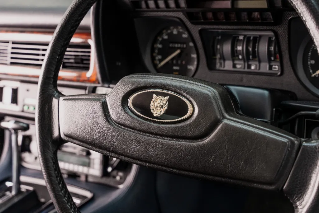 1986 jaguar xj s he 5.3 v12 tudor white 16813 miles gsufp8yoj8qugkeusr6i 