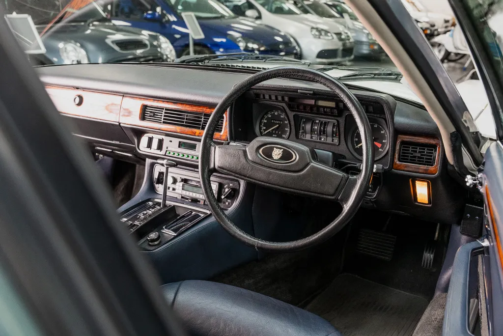 1986 jaguar xj s he 5.3 v12 tudor white 16813 miles id2rp7v06m847ehrpmc9q