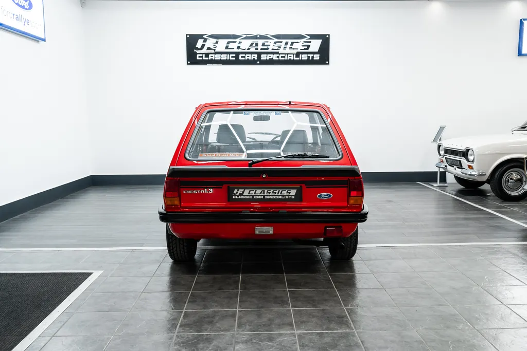 Ford fiesta g6jsofcjt8gnwzpr3mdyr