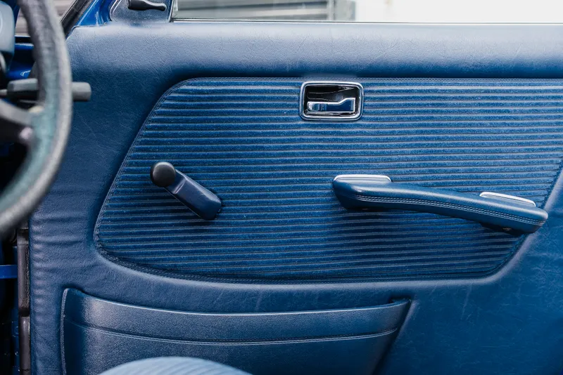 Mercedes benz 230e 4sk8kxvesm3y3nnbjf36l