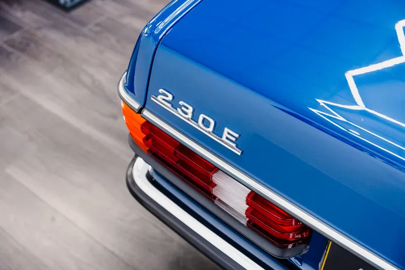 Mercedes benz 230e tbqu2iq0lfldcfgke4sh 