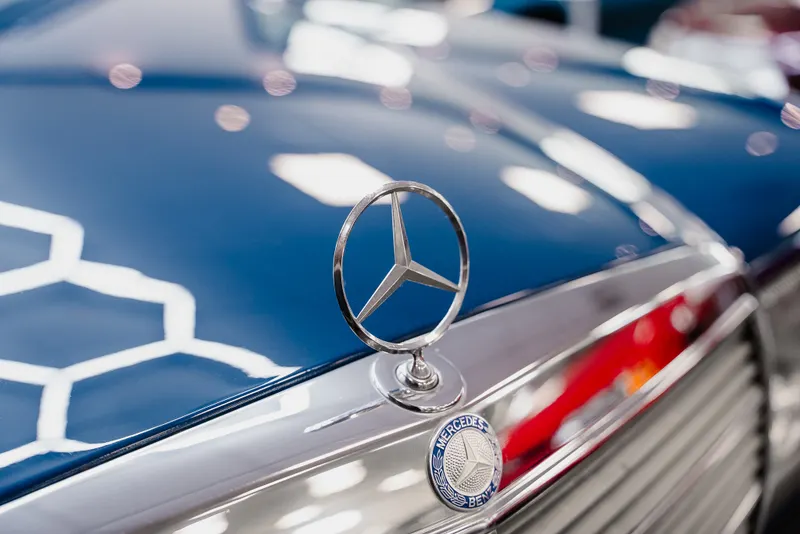 Mercedes benz 230e cnvby2sy2tz87vl1b37m0