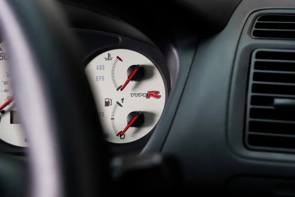 Honda civic jtawmeyi9c8p8 jxbt0sp