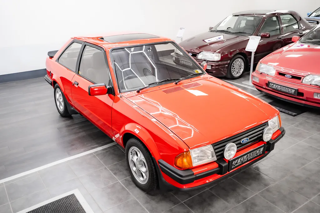 Ford escort 9snfkxqer2zajfheq4zuk