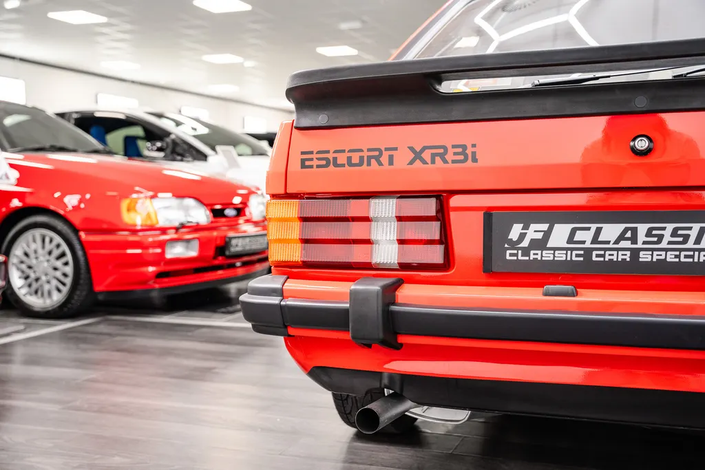 Ford escort gwjkc1mdnimzjpbiyf uc