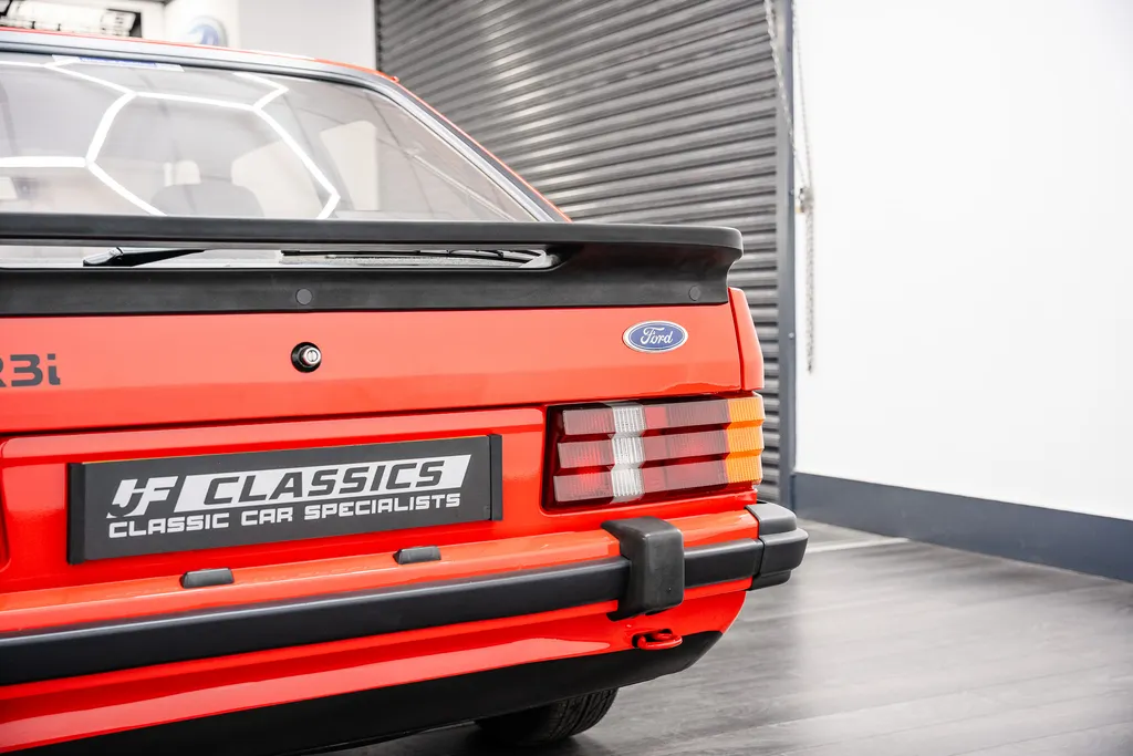 Ford escort trz3zo3nokcs6qgvt9p71