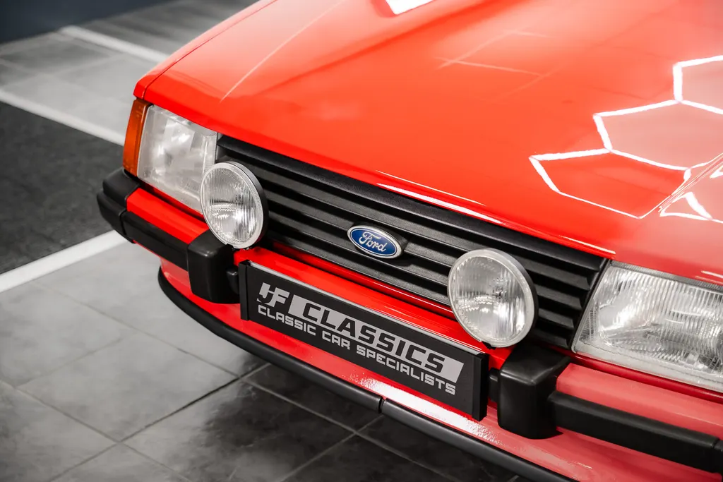 Ford escort  gvdxwqvpvmv5erqgsp u