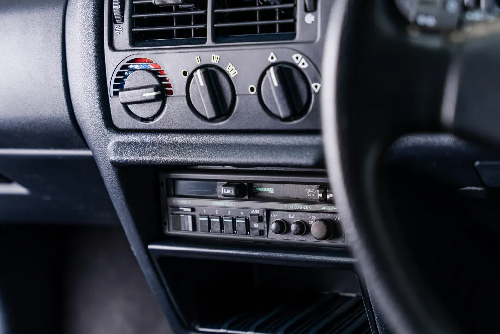Ford escort 3xgz1duhnao1vokdvbuty