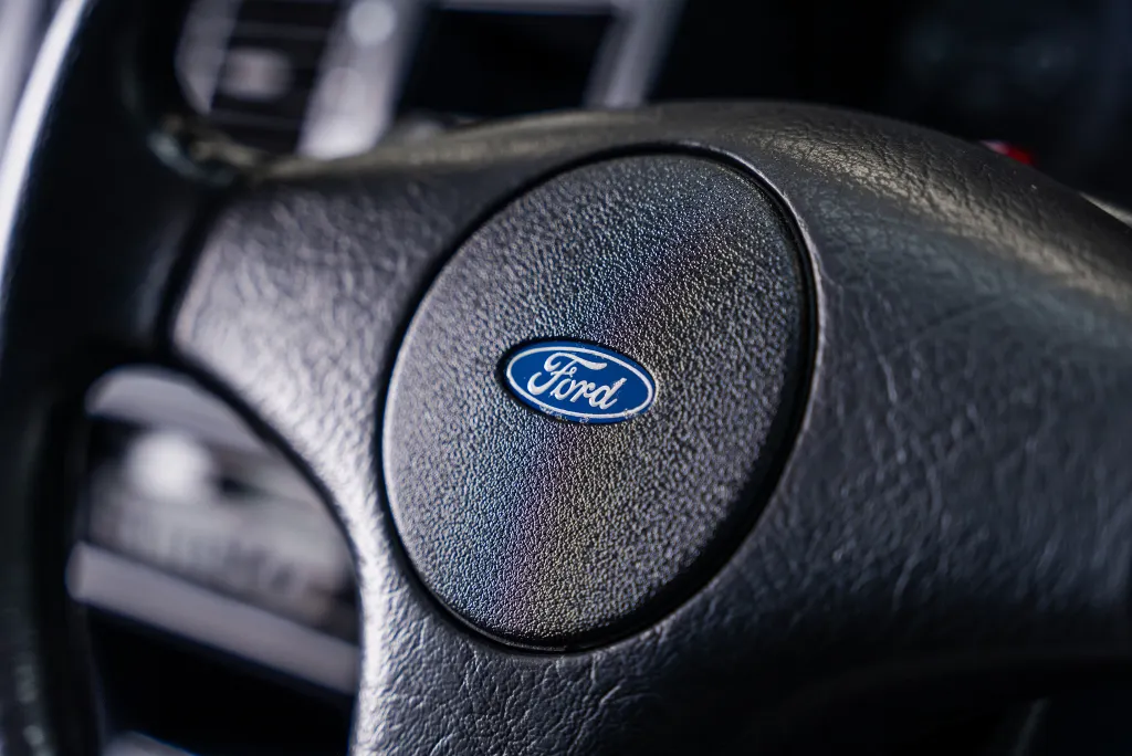 Ford escort kynqxvy9kvyf2kprzewj3